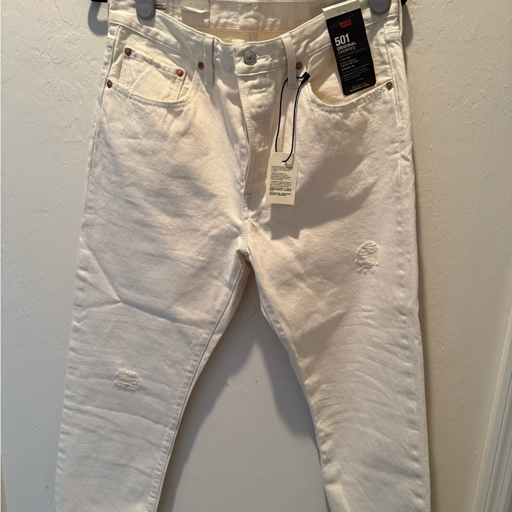 Women's White Cropped Levi's 501 Jeans- Size 30 X 26 - NWT - Picture 2 of 2